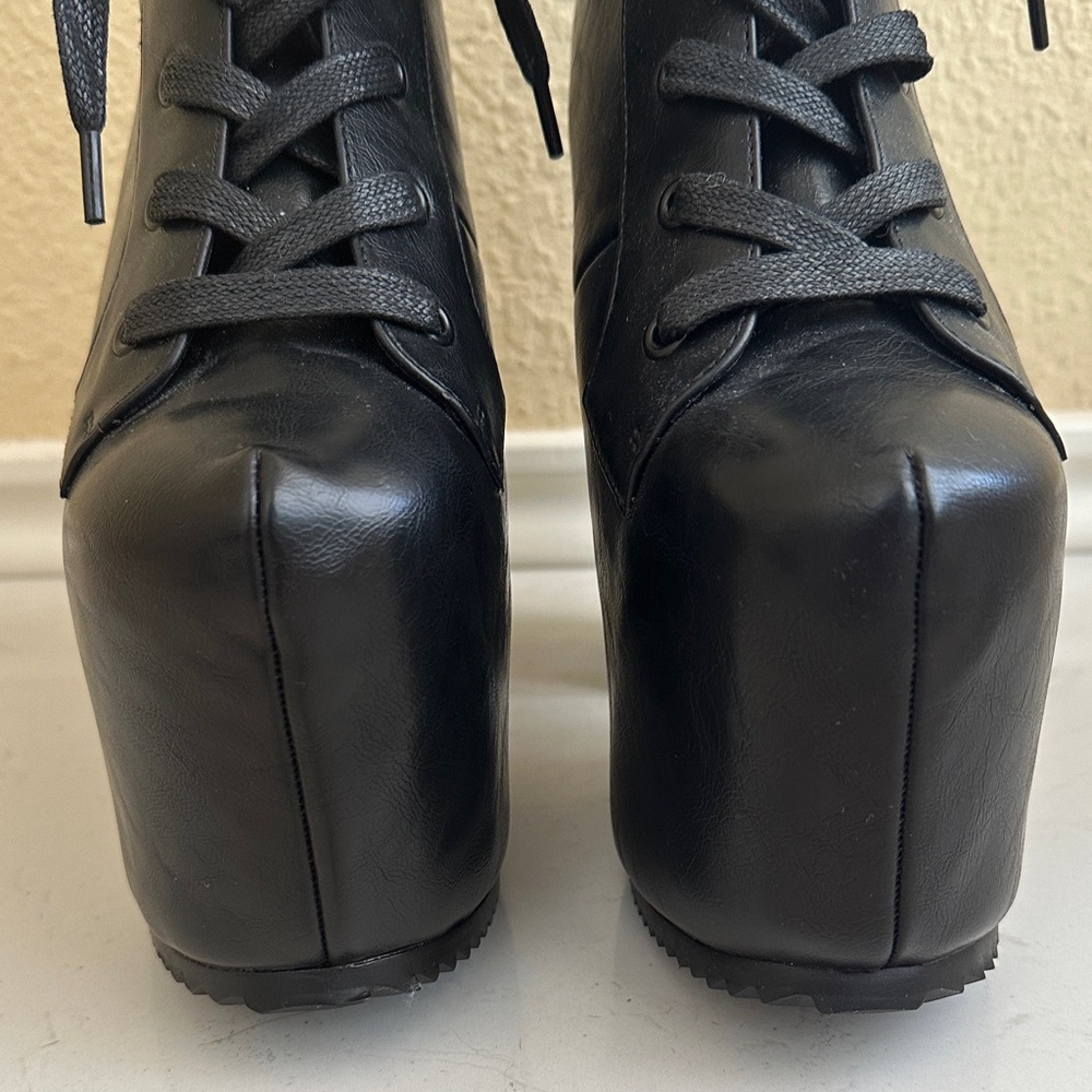 Current Mood Black Lace-Up Platform Booties - Picture 3 of 11
